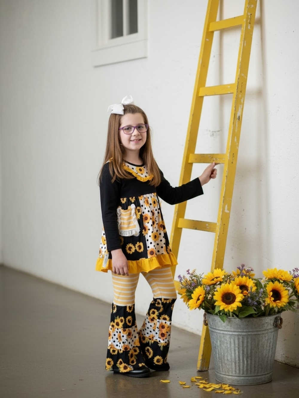 Girls Sunflower Patchwork Tunic & Bell-Bottom Set in Yellow and Black